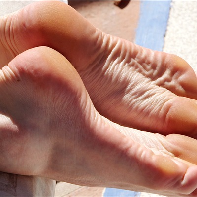 Bare foot fetish silk soles photo free