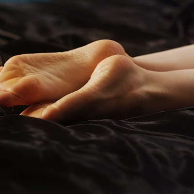 Bare foot fetish silk soles photo free