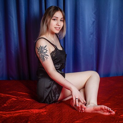 Bare foot fetish silk soles photo free